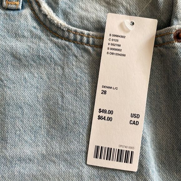 BDG High Waisted Girlfriend Shorts ♥️♥️♥️ - Picture 5 of 7